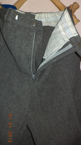 На вашето внимание - официален сив костюм Есен/Зима, Костюм, M - град Пловдив | Мъжки Дрехи - снимка 3