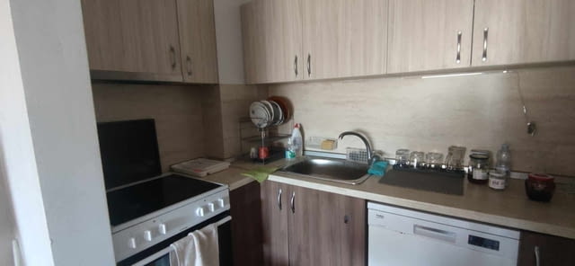 Давам под наем тристаен-2спални, хол, трапезария и бокс в Центъра до военна болница-ново обзаведен - снимка 7