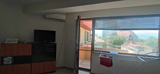 Давам под наем тристаен-2спални, хол, трапезария и бокс в Центъра до военна болница-ново обзаведен - снимка 10