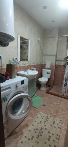 Давам под наем тристаен-2спални, хол, трапезария и бокс в Центъра до военна болница-ново обзаведен - снимка 12