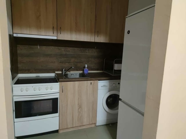 Давам под наем двустаен апартамент в гр.Пловдив кв.К.Париж, city of Plovdiv - снимка 4