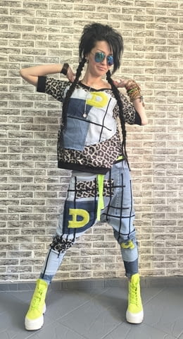 Страхотен дамски сет потури и блуза дънкови с леопардово в уникален стил! - снимка 3