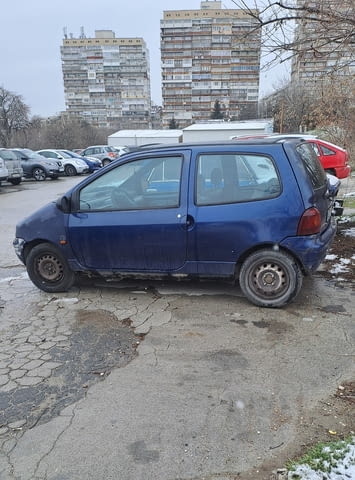 Продвам Renault, Twingo, Бензин - град Варна | Автомобили / Джипове