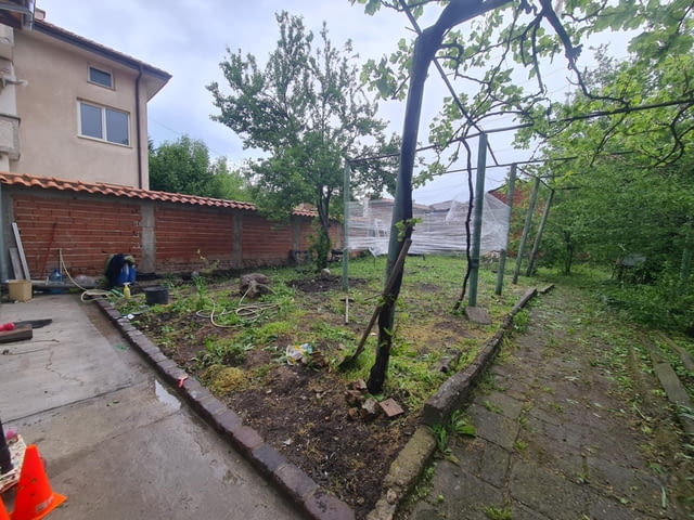 Тристаен Апартамент разположен в кв. Воеводски, град Хасково, city of Haskovo - снимка 9