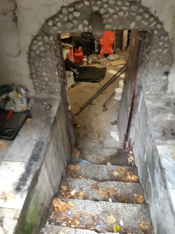 Давам под наем авто сервиз в КичукПариж до МОДЪР -оборудван има санитарен възел и допълнително външн - снимка 7