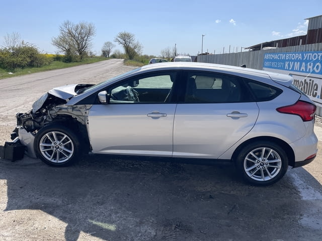 Ford Focus 1.0T EcoBoost, двигател M1DD, 6 ск., 125 кс., 2019 г., 141 000 km., euro 6B, Форд Фокус 1 - снимка 3