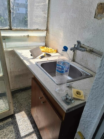 Дава се под наем двустаен апартамент в Кършияка 2-стаен, 45 м2, Панел - град Пловдив | Апартаменти - снимка 2