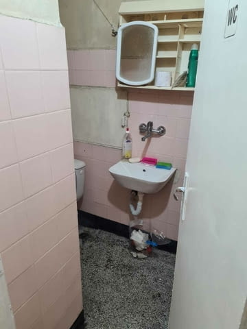 Дава се под наем двустаен апартамент в Кършияка 2-стаен, 45 м2, Панел - град Пловдив | Апартаменти - снимка 3