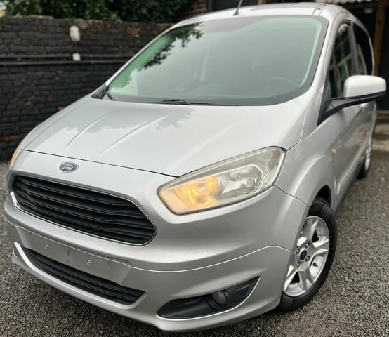Ford Tourneo Courier 1.5 TDCi двигател XVCC, 95 кс., 5 ск., 48 000 км., 2018 г., Форд Торне - снимка 2