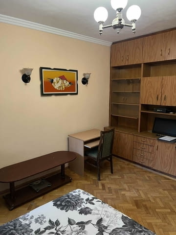 Давам под наем двустаен апартамент на Центъра 2-стаен, 65 м2, Тухла - град Пловдив | Апартаменти - снимка 3