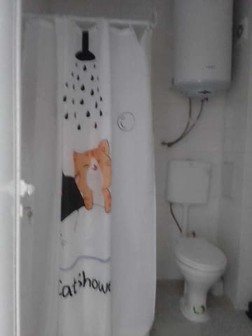 Давам под наем едностаен нов лукс обзаведен в ЦЕНТЪРА, град Пловдив | Апартаменти - снимка 9