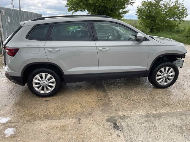 Skoda Karoq 1.5 TSI двигател DXDB, 150 кс., автоматик DSG7, 2024 г., 1300 км., евро 6Е, Шкода Кароk - снимка 3