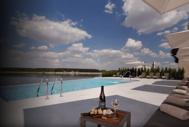 Bononia Estate Winery & Resort – оазис за ценителите на доброто вино - снимка 3