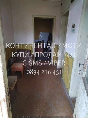 Код 63016. Двуетажна стара тухлена къща 160м2 с голям двор 1355м2. Квадратура по 76м2 на етаж, първи - снимка 6