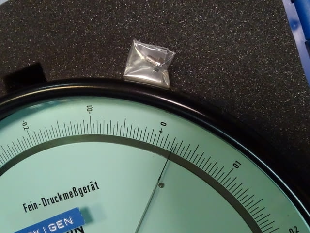 Образцов манометър WIKA 341.11.250 (-1+0.6)Bar precision test pressure gauge - снимка 5