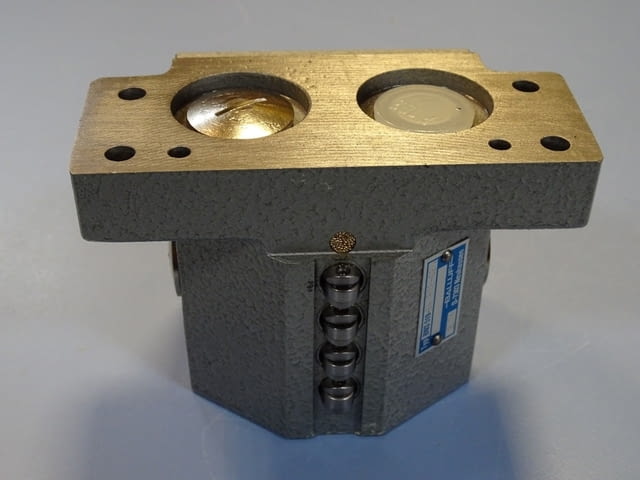 Позиционен прецизен изключвател Balluff BNS 519-B 4 R 12-62 4-way precision limit switch 250VAC - снимка 5