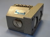 Позиционен прецизен изключвател Balluff BNS 519-B 4 R 12-62 4-way precision limit switch 250VAC