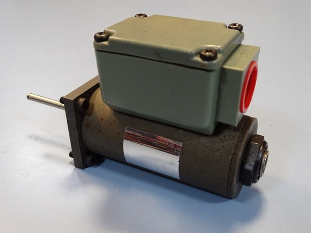 Ел.магнит TOYOOKI KOGYO SA 1.8x2.2-02A solenoid valve 100V 50/60Hz - снимка 1