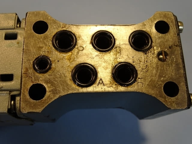 Хидравличен разпределител "Хидравлика" тип 54БПГ 73-11 Hydraulic solenoid valve 220V - снимка 8