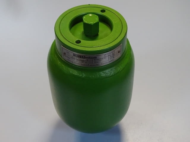 Хидроакумулатор Orsta Hydraulic 2.5/16 TGL 10843 Diaphragm Accumulator 160Bar 2.5L - снимка 6