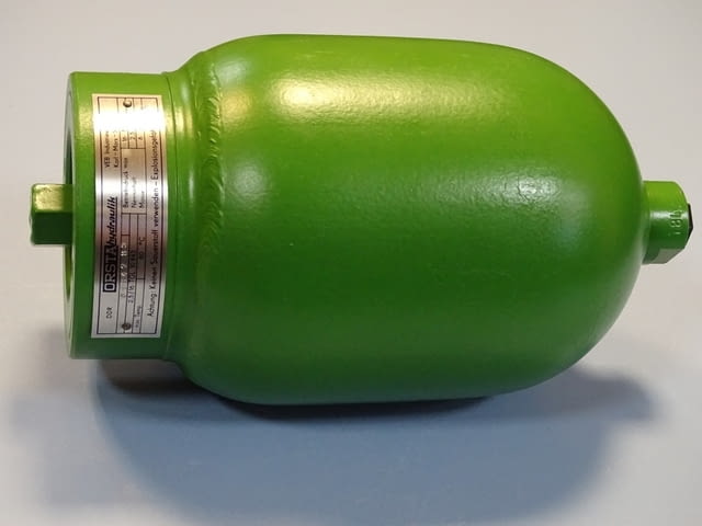 Хидроакумулатор Orsta Hydraulic 2.5/16 TGL 10843 Diaphragm Accumulator 160Bar 2.5L - снимка 9