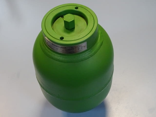 Хидроакумулатор Orsta Hydraulic 6.3/16 TGL 10843 Diaphragm Accumulator 160Bar 6.3L - снимка 2