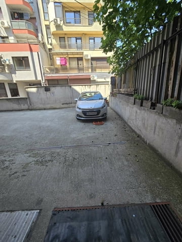 Тристаен апартамент Кючук париж с Паркомясто 3-стаен, 70 м2, Тухла - град Пловдив | Апартаменти - снимка 1