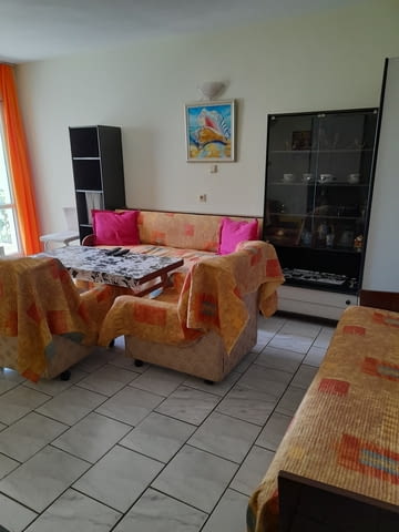 Бюджетен апартамент 2 стаи, хол и кухня в Черноморец, село Черноморец | Почивка на Море - снимка 1