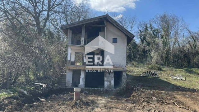 Вила в местност " Кону Бунар " 2-етажна, Тухла, 54 м2 - град Русе | Къщи / Вили - снимка 1