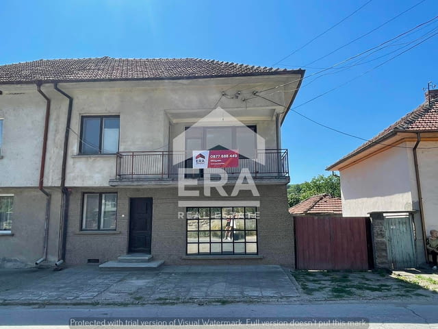 Двуетажна къща, с. Николово 2-етажна, Тухла, 216 м2 - село Николово | Къщи / Вили - снимка 3