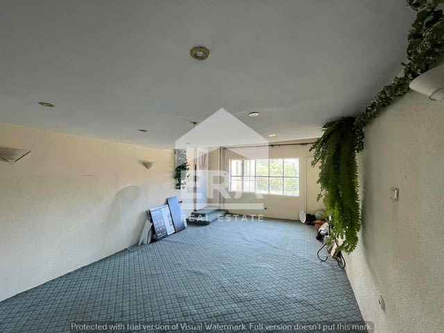 Двуетажна къща, с. Николово 2-етажна, Тухла, 216 м2 - село Николово | Къщи / Вили - снимка 12