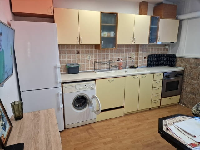 Двустаен апартамент кв.Изгрев напълно обзаведен 2-стаен, 45 м2, Тухла - град Пловдив | Апартаменти - снимка 11