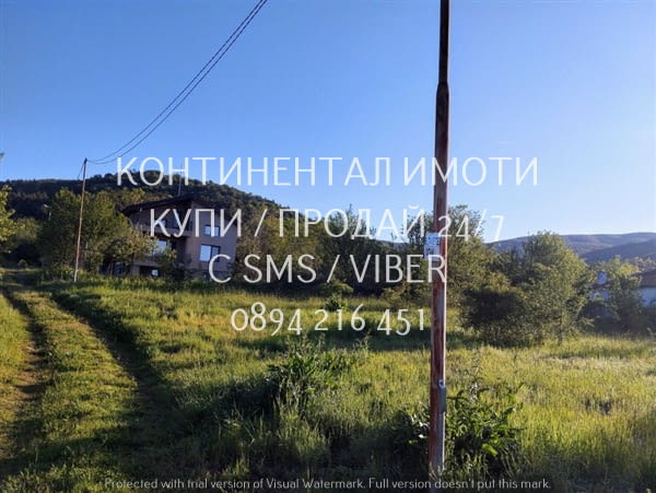 Код 63031. Парцел 1100м2, на 200 метра от гора, чист въздух и прекрасна гледка. Водата и тока са на - снимка 3