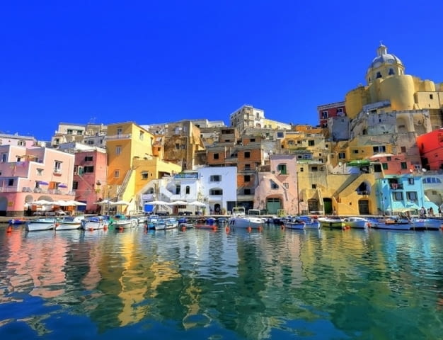 ИТАЛИЯ И ФРАНЦИЯ: остров САРДИНИЯ и остров КОРСИКА & обслужване на български език! - снимка 1