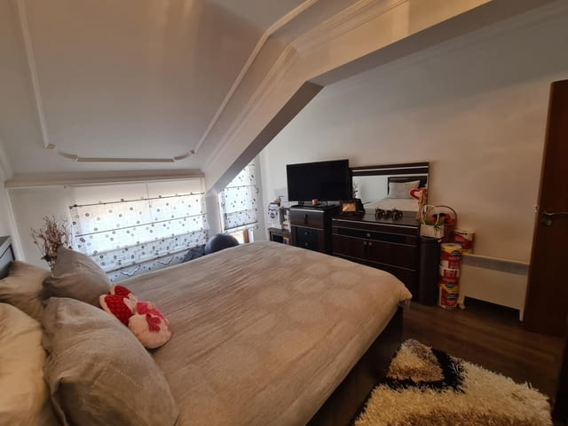 Луксозен Мезонет с Три Спални в кв. Любен Каравелов, Гр. Хасково - снимка 7