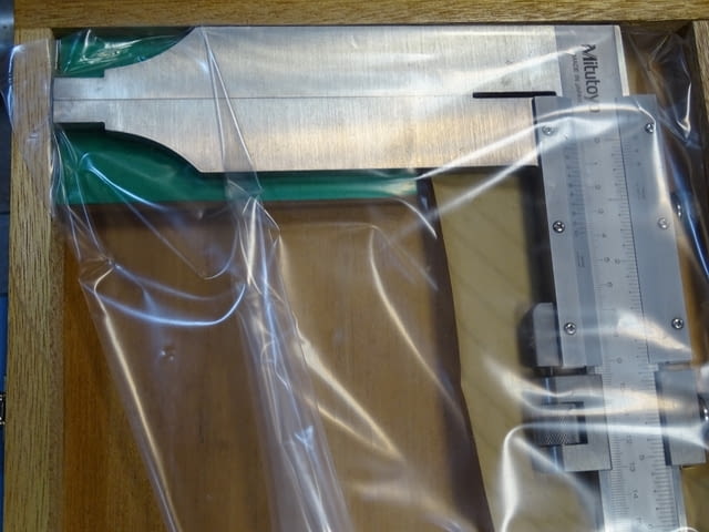 Шублер с удължени челюсти Mitutoyo 534-103 30L 0-750mm Vernier Caliper Long Jaw - снимка 3