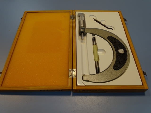 Микрометър VEB SUHL/DDR 125-150mm External micrometer, град Пловдив | Инструменти - снимка 9