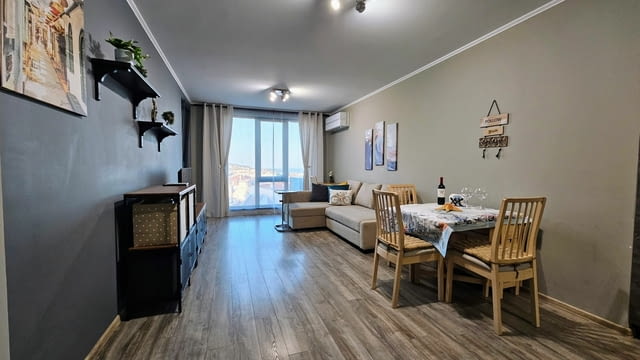 Давам двустан луксозен апартамент под наем краткосрочно в кв. Бриз - снимка 1