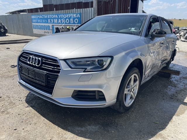 Audi A3 1.0 TFSI, двигател CHZ, ск. кутия DSG 7 S-tronic SST, седан, 115 кс., 107 000 км., 2019 г., - снимка 1