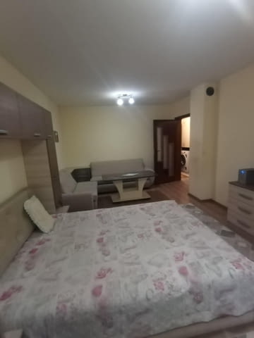 "ДИМОНА 10" ООД отдава обзаведен двустаен апартамент в кв. здравец изток - снимка 2