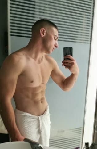 Само Активен съм. 20см КУР. Athletic, Black, In Hotel, Your Place - city of Sofia | Men looking for Men - снимка 6