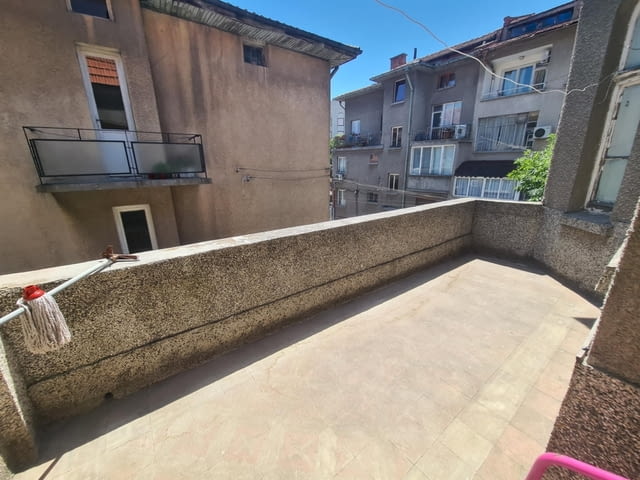 Етаж от Къща с Таван И Двор – Кв. Училищни, Гр. Хасково, city of Haskovo | Apartments - снимка 8