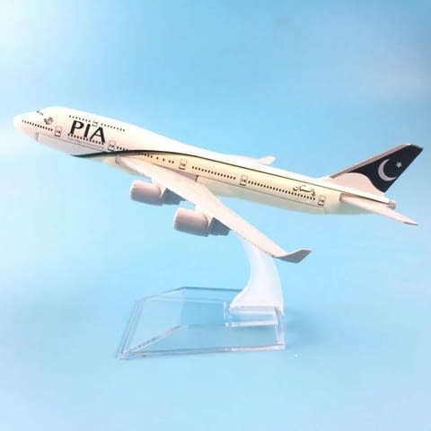 Boeing 747 самолет модел макет PIA Pakistan International Airlines Компания полети - снимка 1