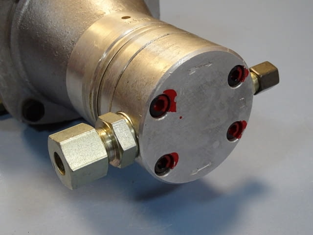 Смазочен агрегат VEB DDR AKMRa 56G4 100Bar TGL11856, град Пловдив | Промишлено Оборудване - снимка 6