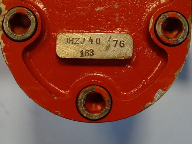 Хидравлична помпа TOS JHZJ 40/76 Hydraulic gear pump 1400min-1 80Bar - снимка 5