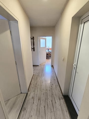 Продавам етаж от къща в гр. Перник кв. Ралица 2-етажна, Тухла, 128 м2 - град Перник | Къщи / Вили - снимка 5