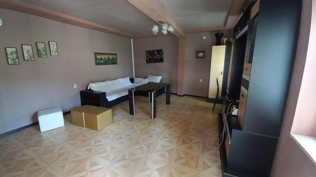 Продавам къща в кв. Лагера 1-етажна, Тухла, 264 м2 - град Пазарджик | Къщи / Вили - снимка 9