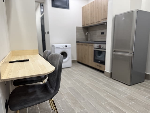 АПАРТАМЕНТ в централната част на гр. Солун Studio, 40 m2, Brick - city of Haskovo | Apartments - снимка 8