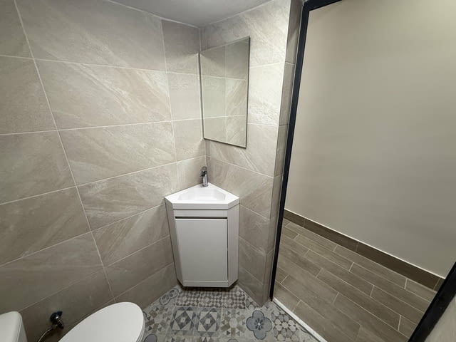 АПАРТАМЕНТ в централната част на гр. Солун Studio, 40 m2, Brick - city of Haskovo | Apartments - снимка 10