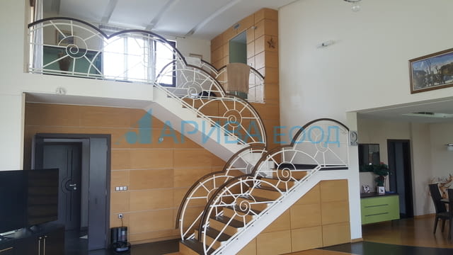 Луксозна къща в с. Стамболийски, община Хасково, село Стамболийски | Къщи / Вили - снимка 5